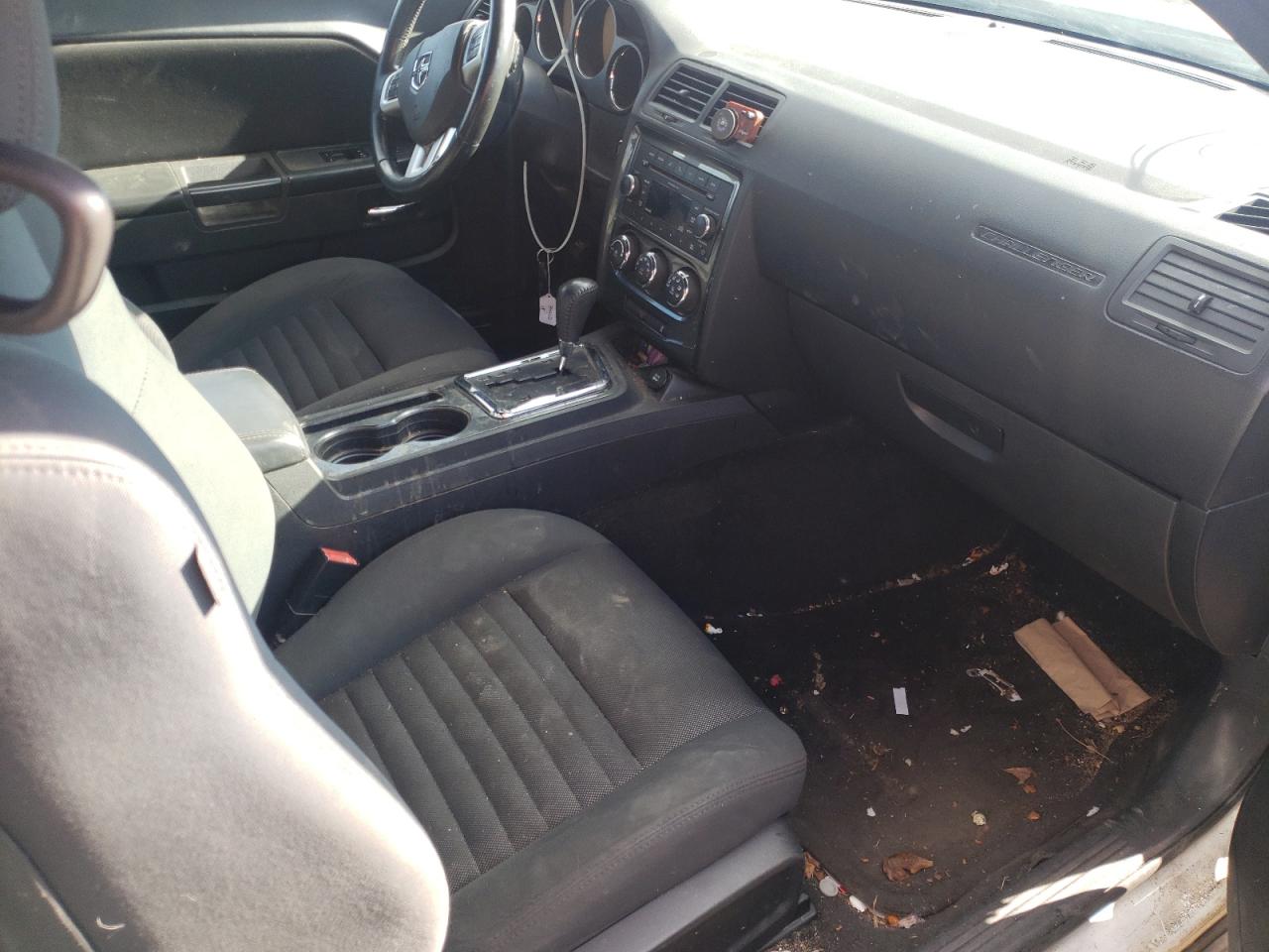 Photo 5 from auction – 2011 DODGE CHALLENGER with VIN 2B3CJ4DG8BH596452