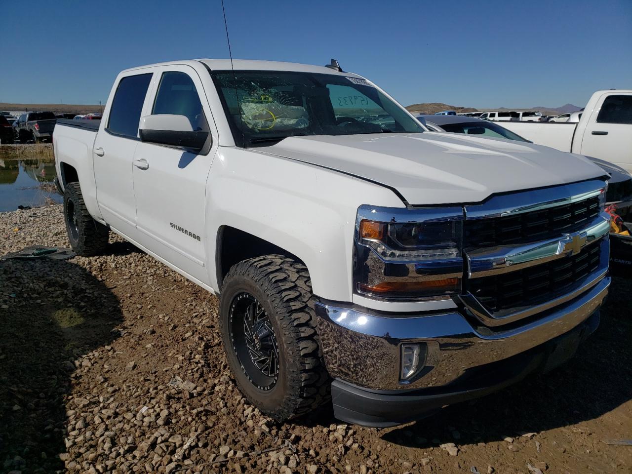 CHEVROLET SILVERADO 2016 with VIN 3GCPCREC8GG145242 - Photo from auction