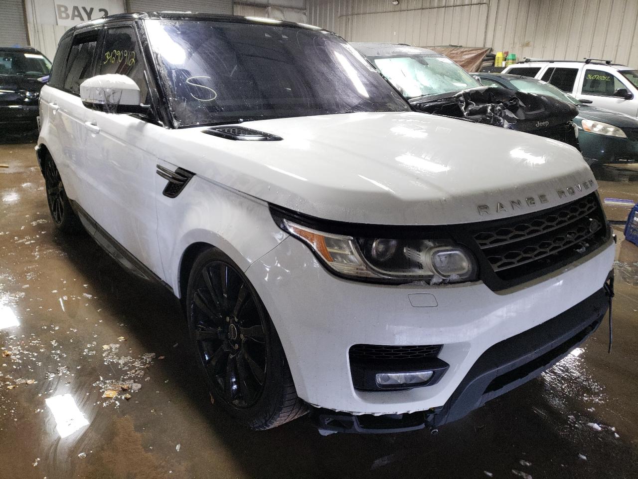 LAND ROVER RANGE ROVE 2017 with VIN SALWG2FV0HA691727 - Photo from auction
