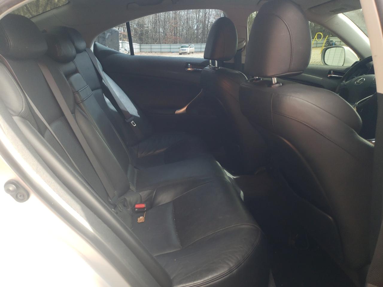 Photo 6 from auction – 2007 LEXUS IS 250 with VIN JTHBK262272025437
