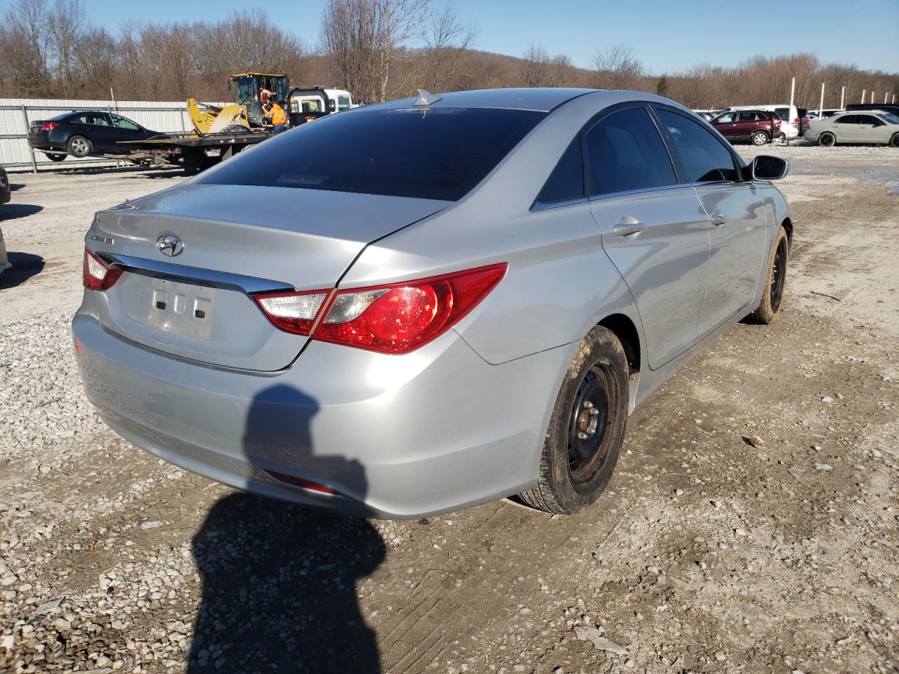 Photo 4 from auction – 2013 HYUNDAI SONATA GLS with VIN 5NPEB4AC3DH534005