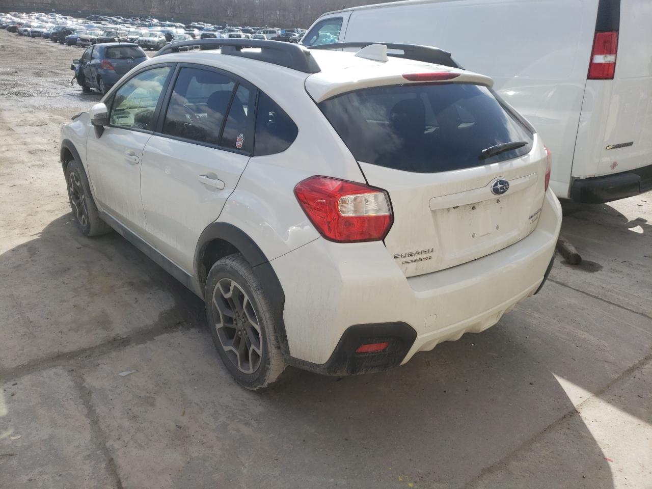 Photo 3 from auction – 2017 SUBARU CROSSTREK with VIN JF2GPAKC0HH235889