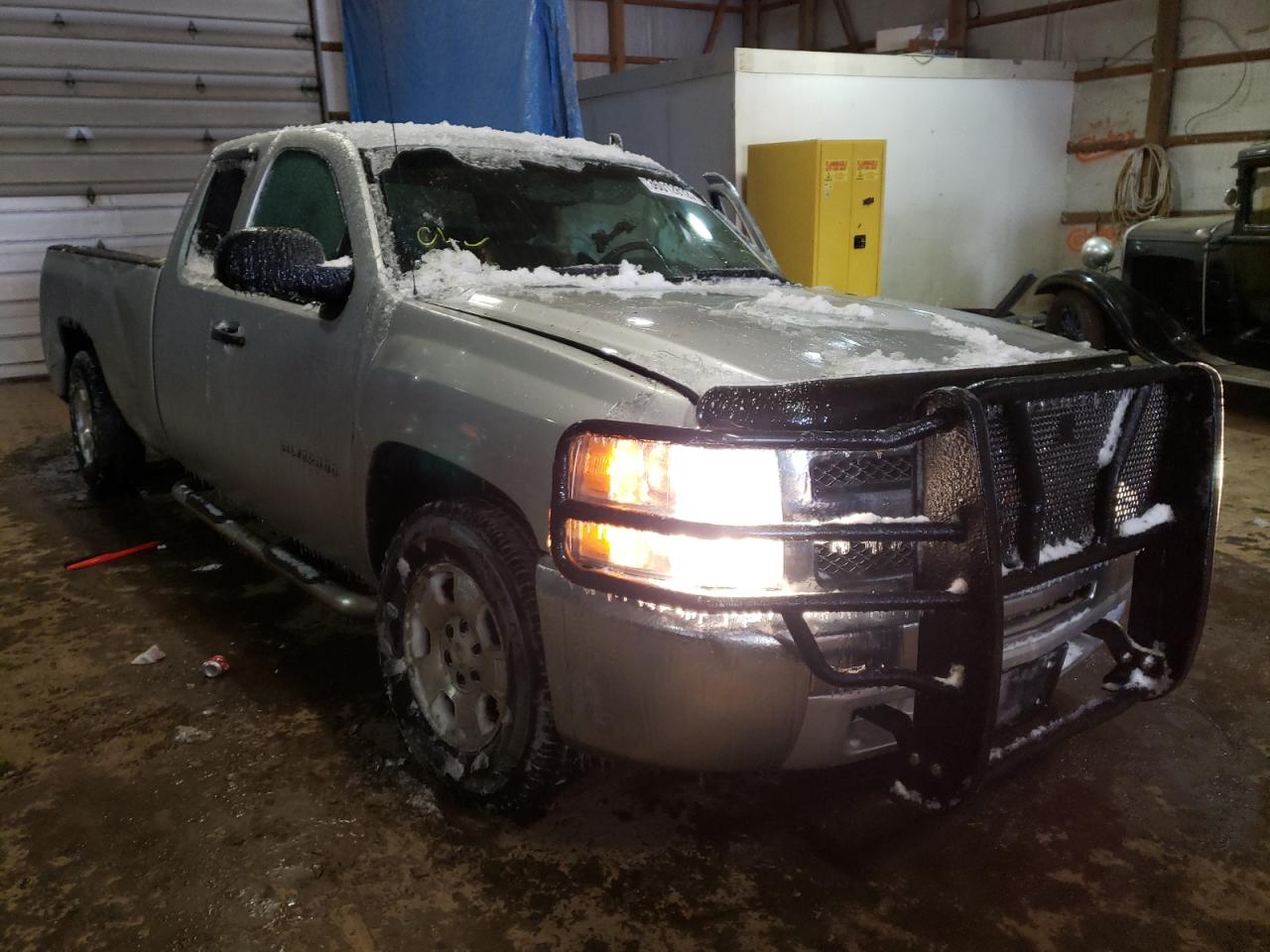 CHEVROLET SILVERADO 2012 with VIN 1GCRCSE01CZ308927 - Photo from auction