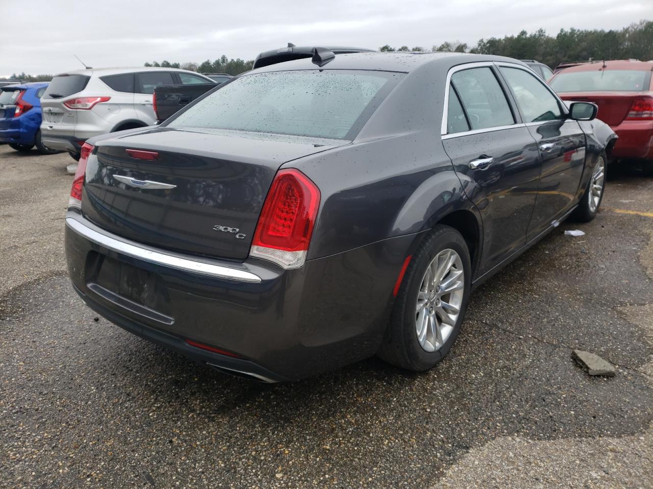 Photo 4 from auction – 2017 CHRYSLER 300C with VIN 2C3CCAEG8HH564815