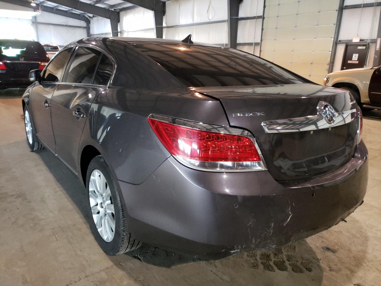 صورة رقم 3 من المزاد - 2013 BUICK LACROSSE مع VIN 1G4GC5E31DF283836