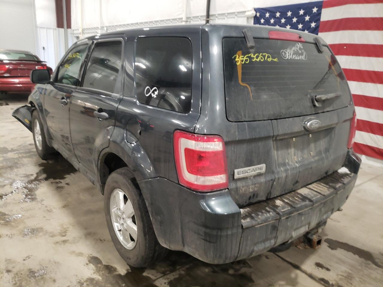 Photo 3 from auction – 2009 FORD ESCAPE XLS with VIN 1FMCU02739KA92813