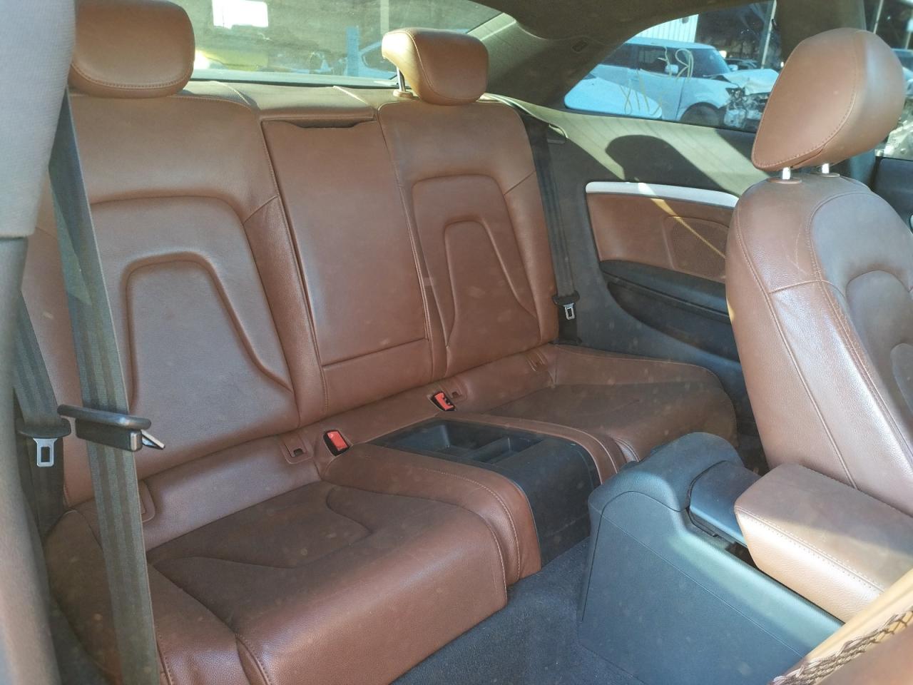 Photo 6 from auction – 2010 AUDI A5 PREMIUM with VIN WAULFAFR7AA053276
