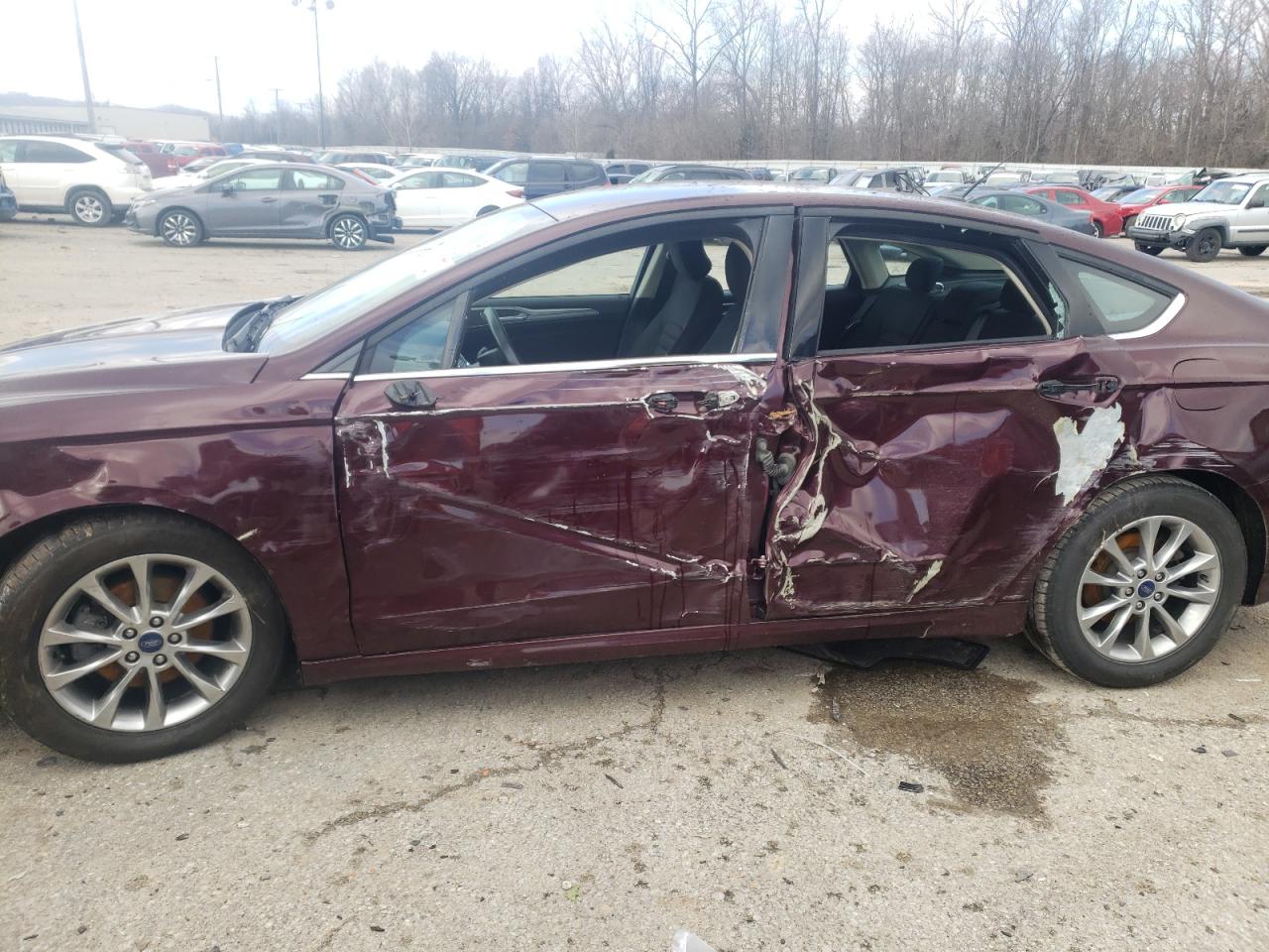 Photo 10 from auction – 2017 FORD FUSION SE with VIN 3FA6P0H75HR156835