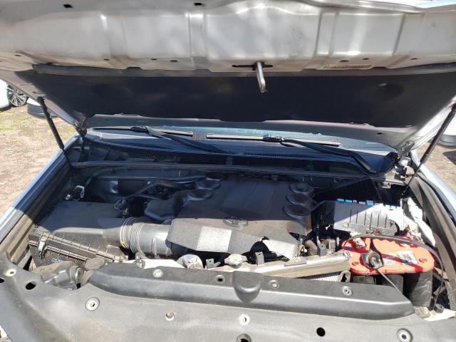 Photo 7 from auction – 2017 TOYOTA 4RUNNER SR with VIN JTEBU5JR7H5468602