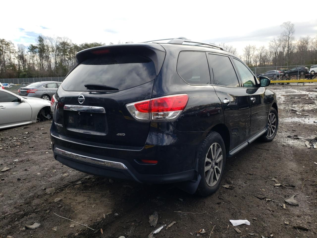 Photo 4 from auction – 2015 NISSAN PATHFINDER with VIN 5N1AR2MMXFC657457