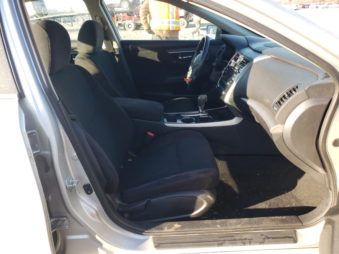 Photo 5 from auction – 2014 NISSAN ALTIMA 2.5 with VIN 1N4AL3AP3EN335696