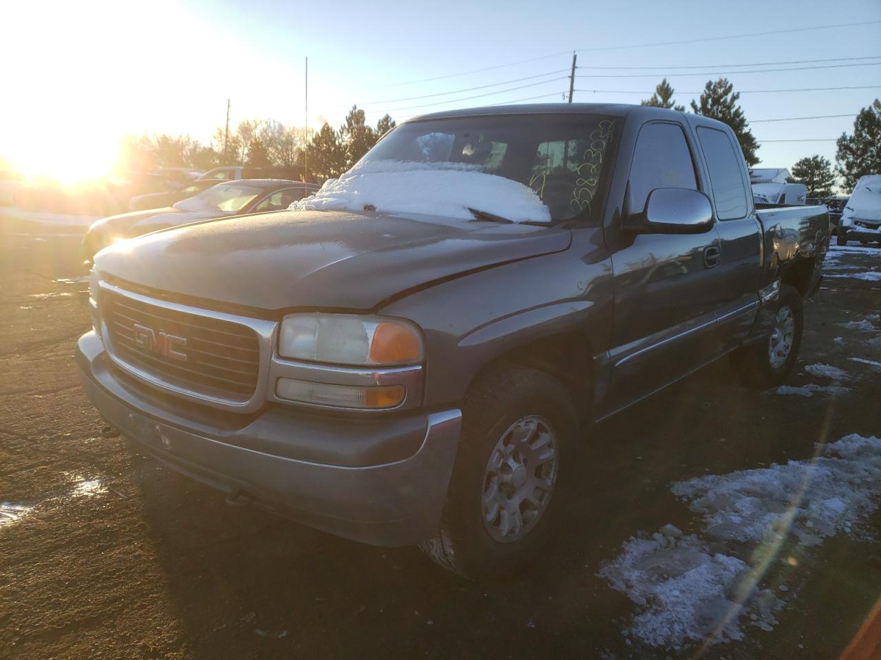 Photo 2 from auction – 2001 GMC NEW SIERRA with VIN 2GTEK19T611256314