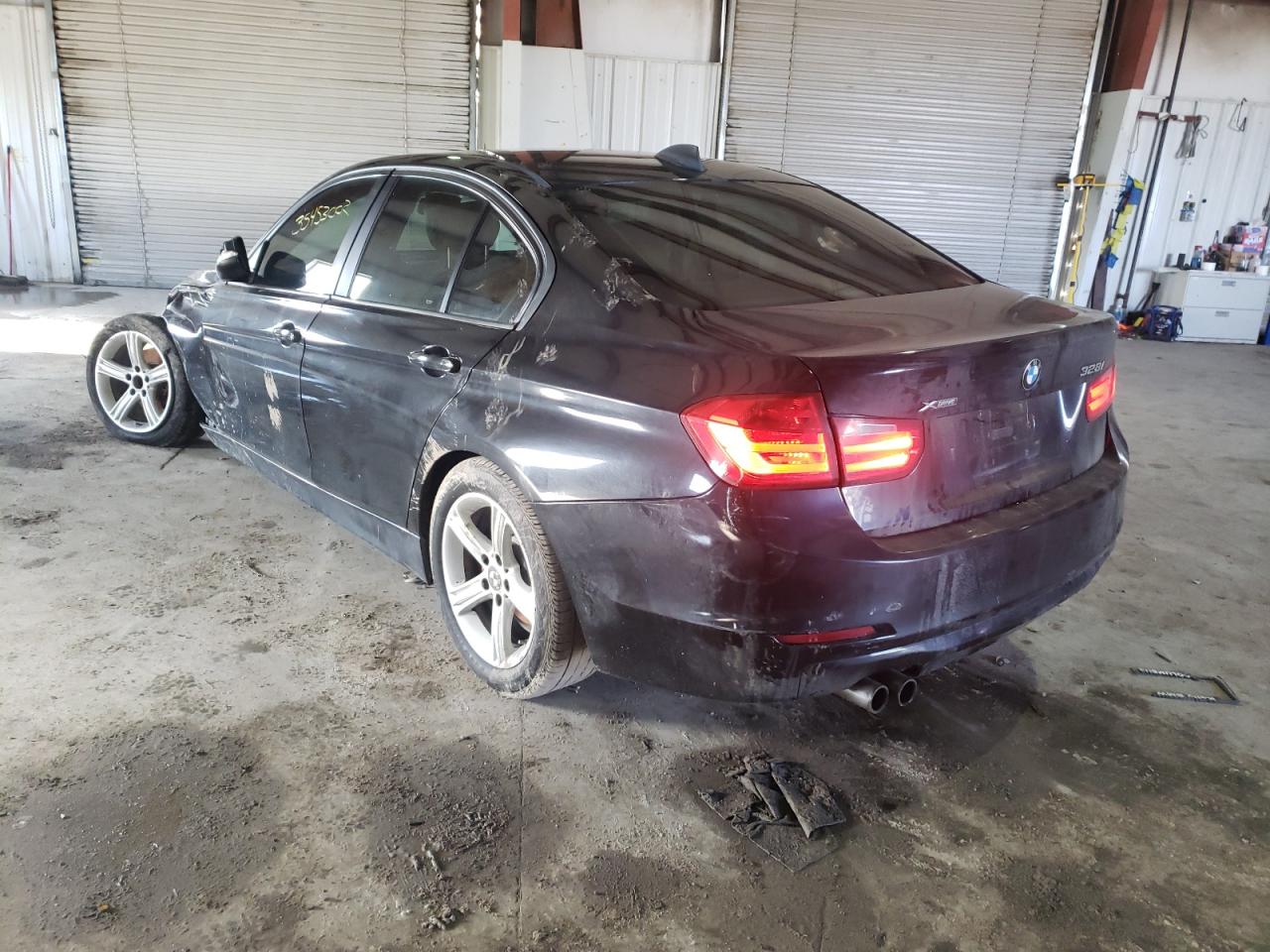 Photo 3 from auction – 2013 BMW 328 XI SUL with VIN WBA3B5C50DF597338