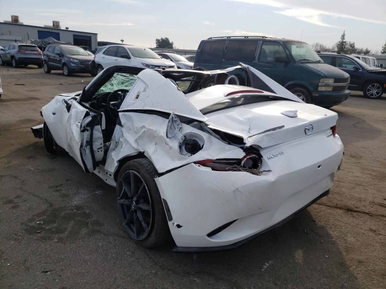 Photo 3 from auction – 2020 MAZDA MX-5 MIATA with VIN JM1NDAJ77L0417874