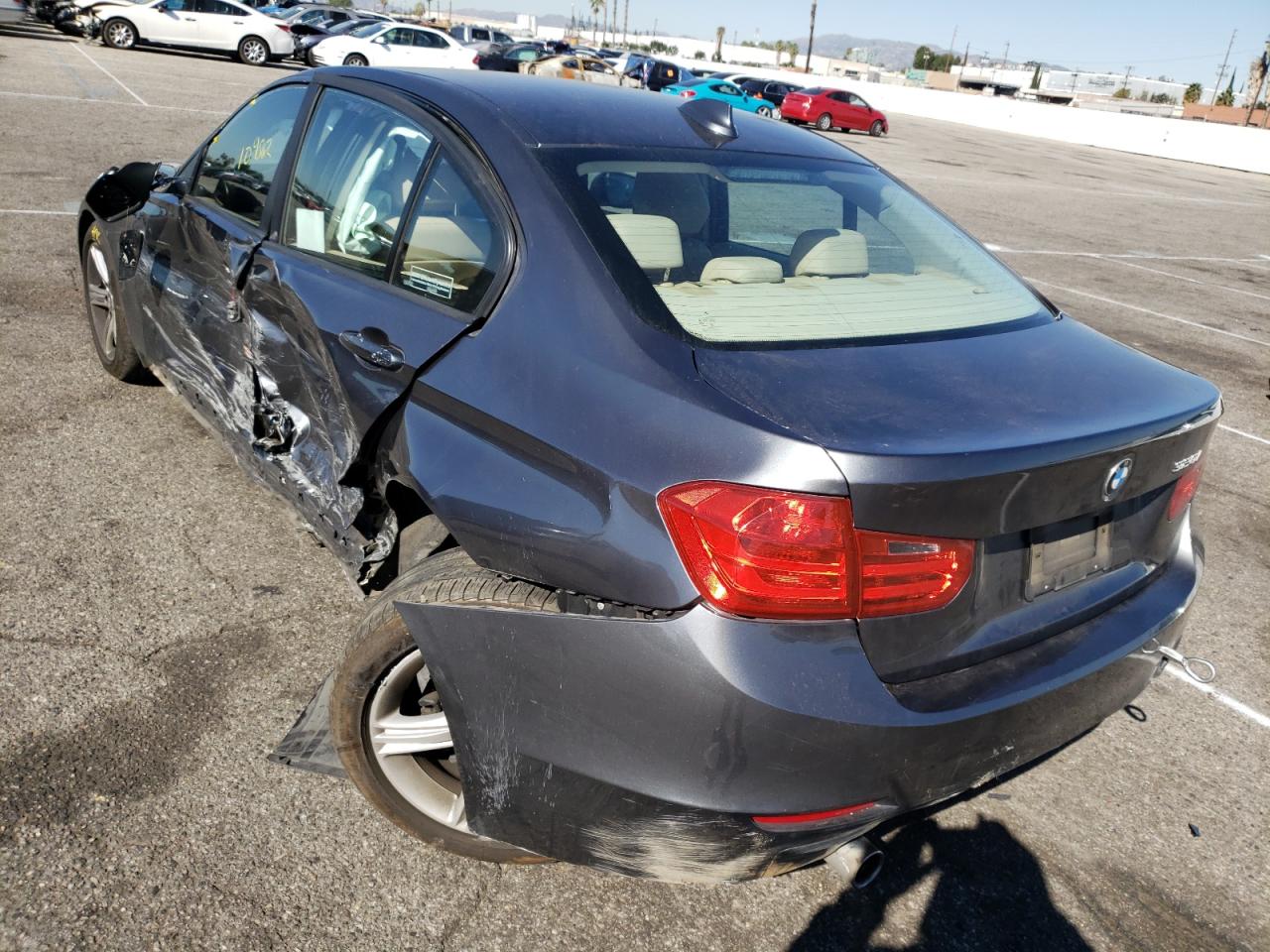 Photo 3 from auction – 2014 BMW 320 I with VIN WBA3B1C59EK130906