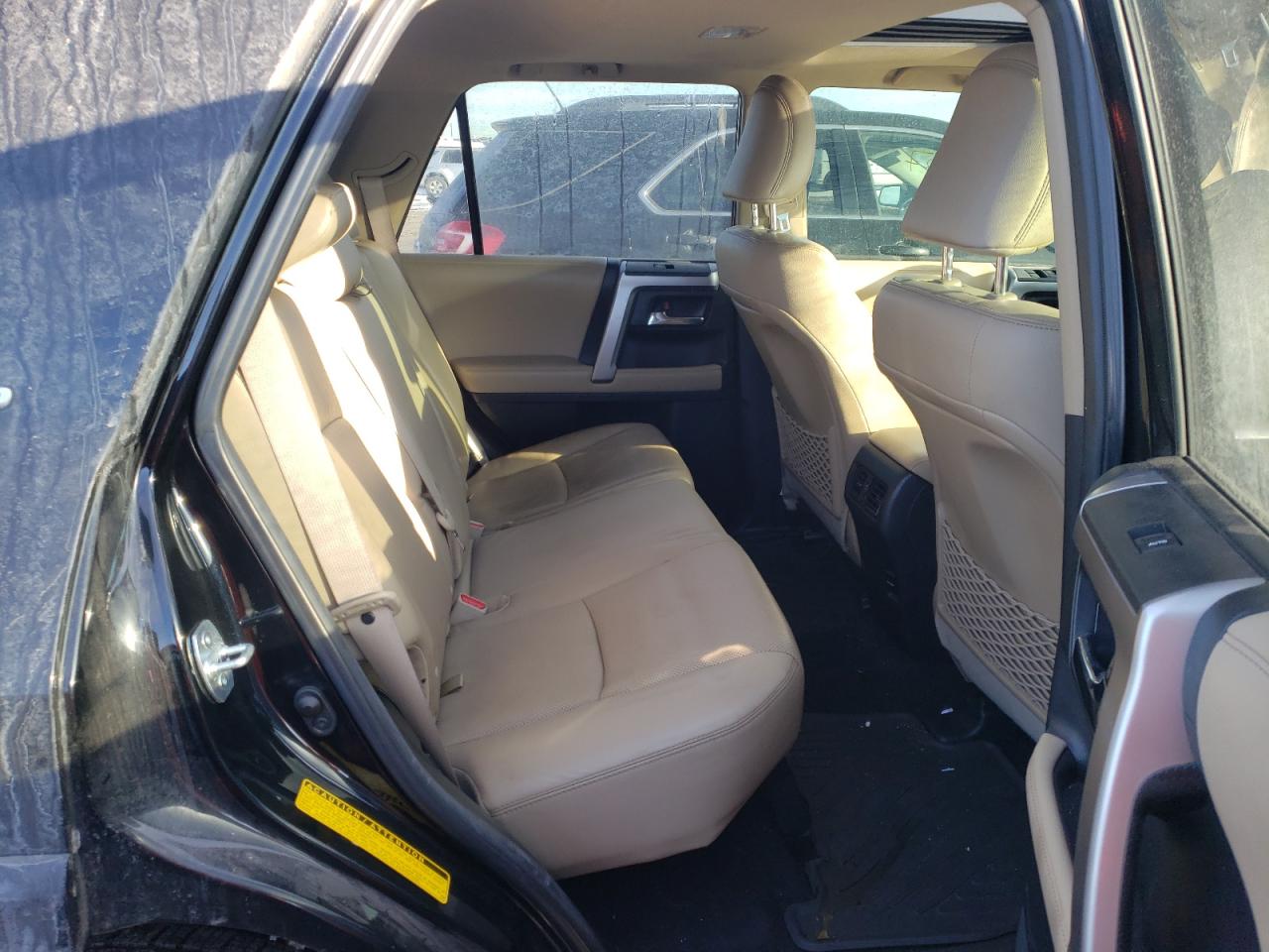 Photo 6 from auction – 2016 TOYOTA 4RUNNER SR with VIN JTEBU5JRXG5370646