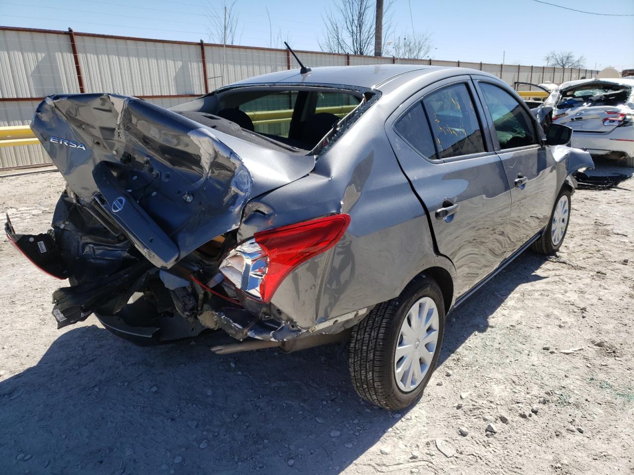 Photo 4 from auction – 2019 NISSAN VERSA S with VIN 3N1CN7AP4KL807083