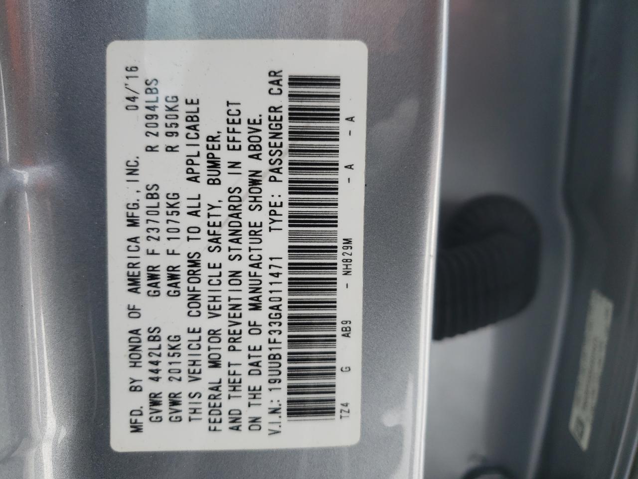 Photo 10 from auction – 2016 ACURA TLX with VIN 19UUB1F33GA011471