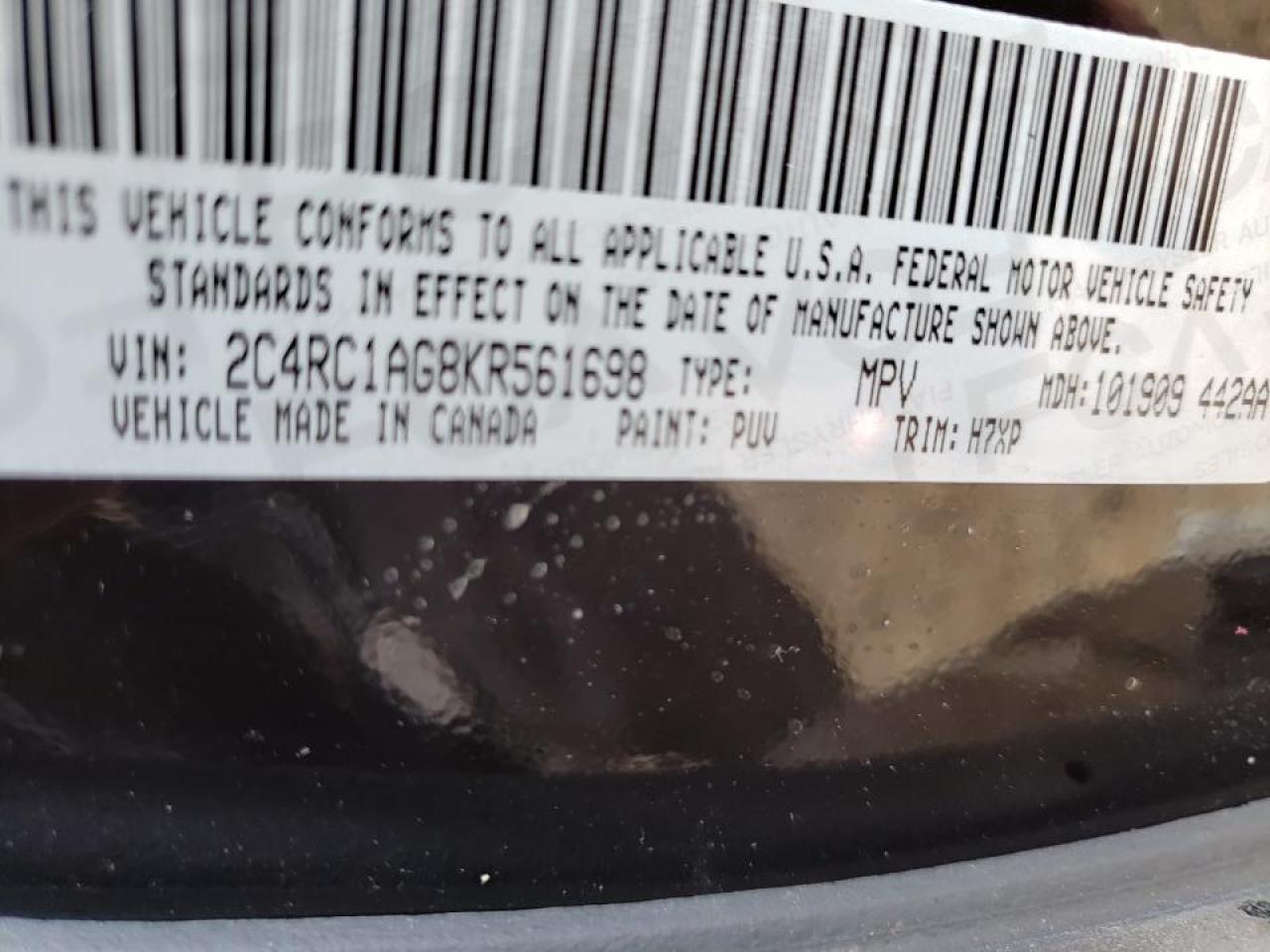 Photo 10 from auction – 2019 CHRYSLER PACIFICA L with VIN 2C4RC1AG8KR561698