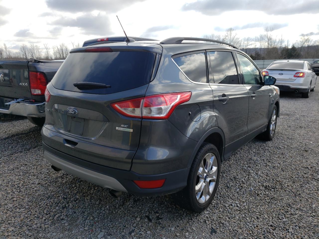 Photo 4 from auction – 2016 FORD ESCAPE SE with VIN 1FMCU0GX4GUC24388