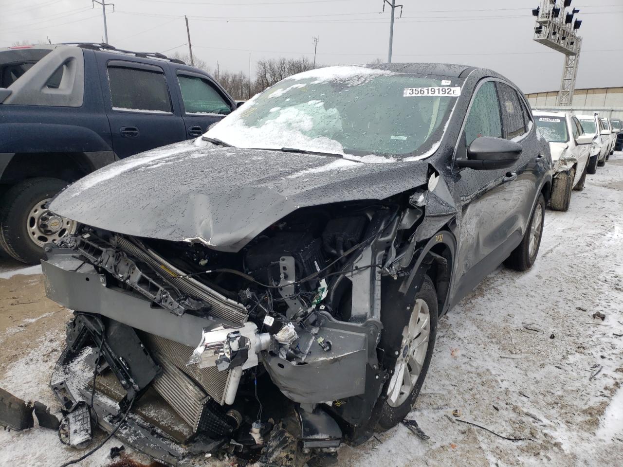 Photo 2 from auction – 2020 FORD ESCAPE SE with VIN 1FMCU0G65LUA51482