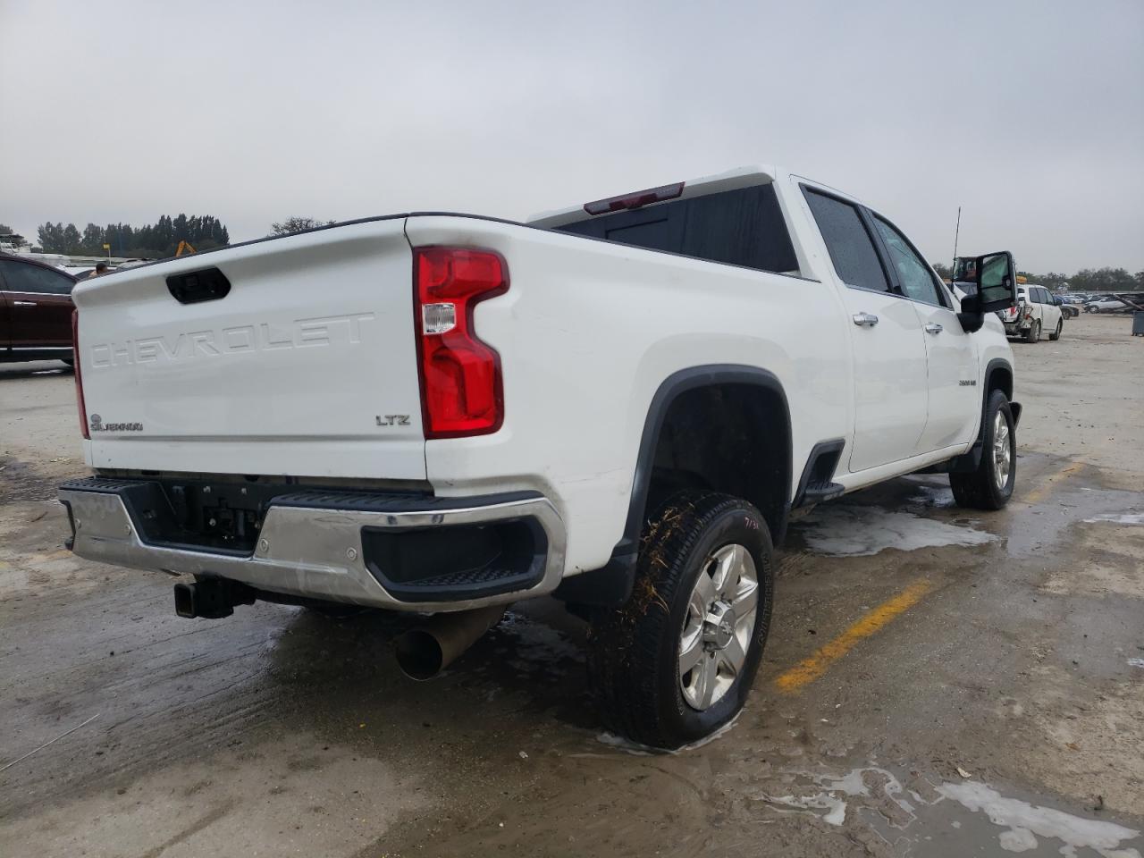 Photo 4 from auction – 2020 CHEVROLET SILVERADO with VIN 1GC4YPEY5LF336925