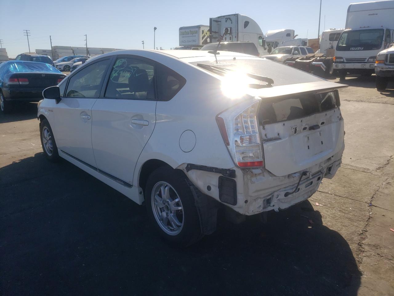 Photo 3 from auction – 2011 TOYOTA PRIUS with VIN JTDKN3DU8B0299474