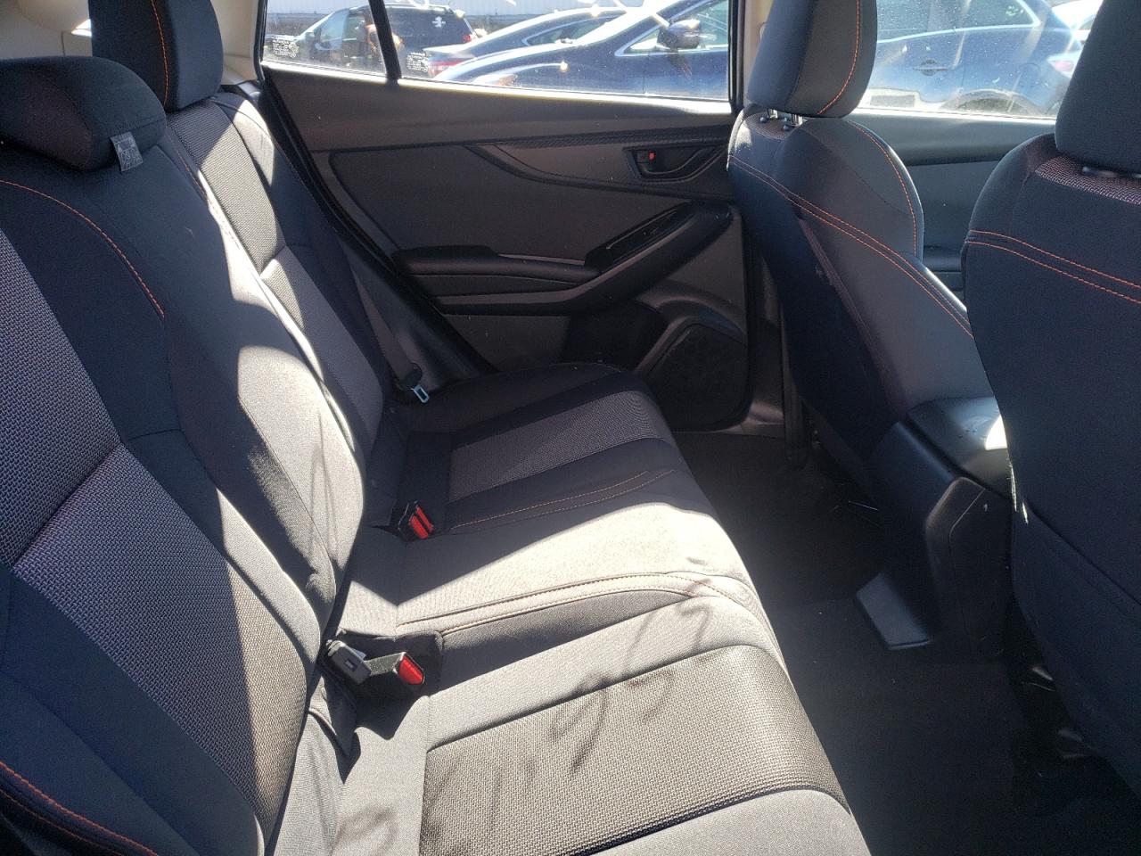 Photo 6 from auction – 2018 SUBARU CROSSTREK with VIN JF2GTABC0J9257435