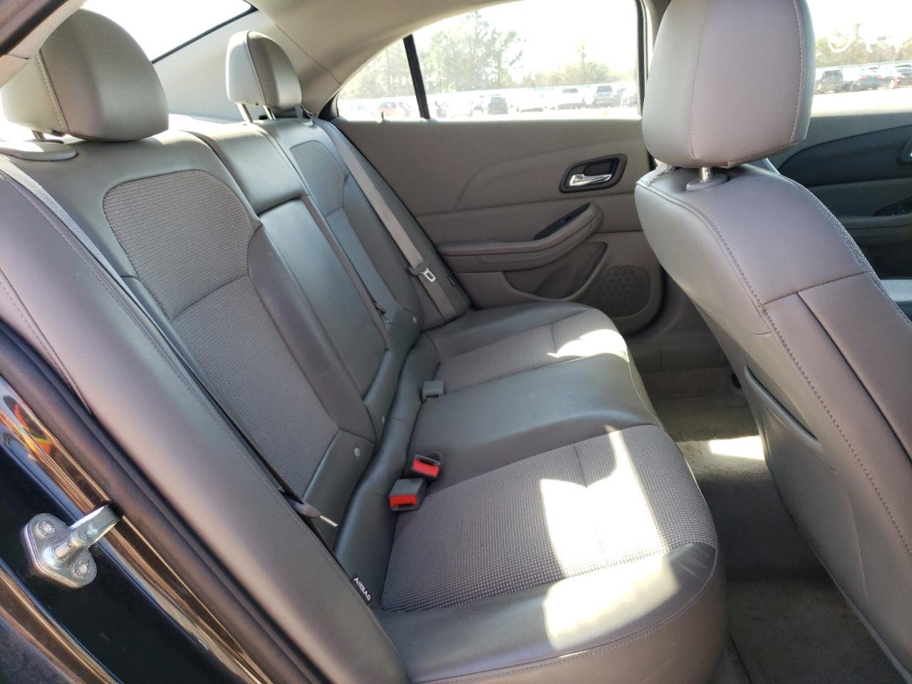 Photo 6 from auction – 2014 CHEVROLET MALIBU 1LT with VIN 1G11C5SL4EF153140