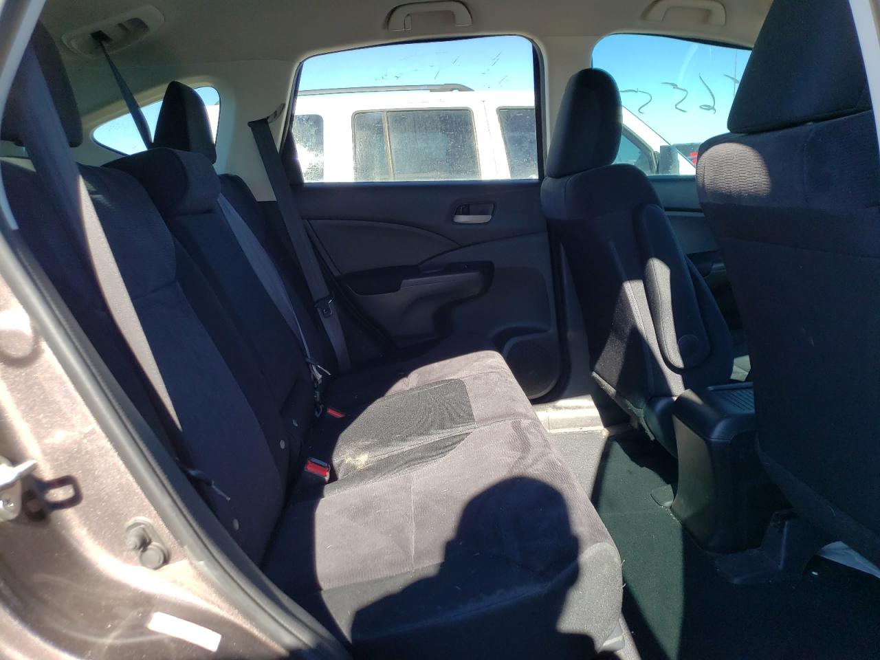Photo 6 from auction – 2012 HONDA CR-V LX with VIN 5J6RM3H32CL025569