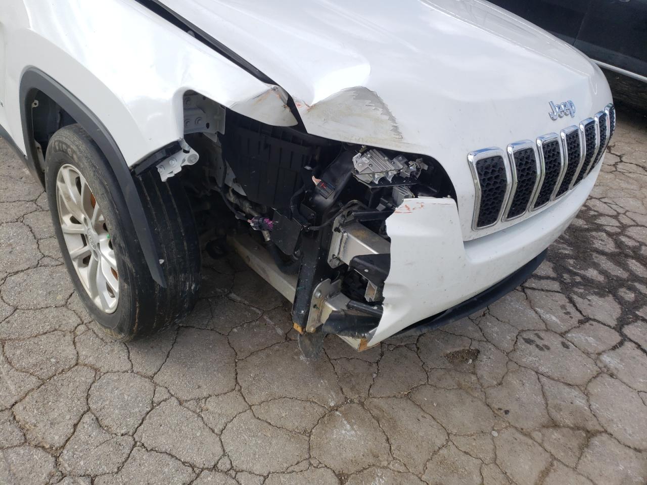 Photo 9 from auction – 2020 JEEP CHEROKEE L with VIN 1C4PJLCB1LD515984