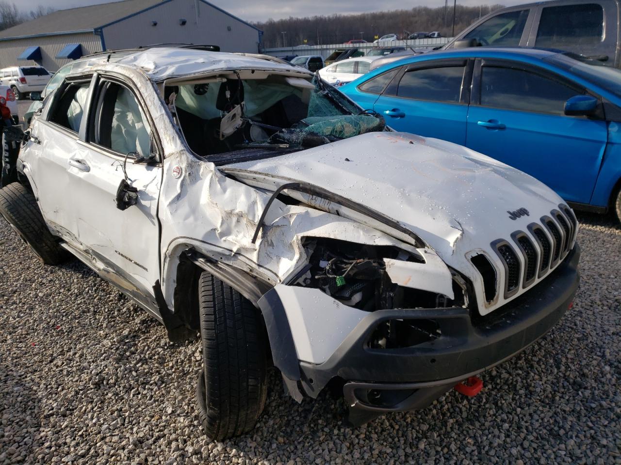 Photo 9 from auction – 2015 JEEP CHEROKEE T with VIN 1C4PJMBS4FW586127