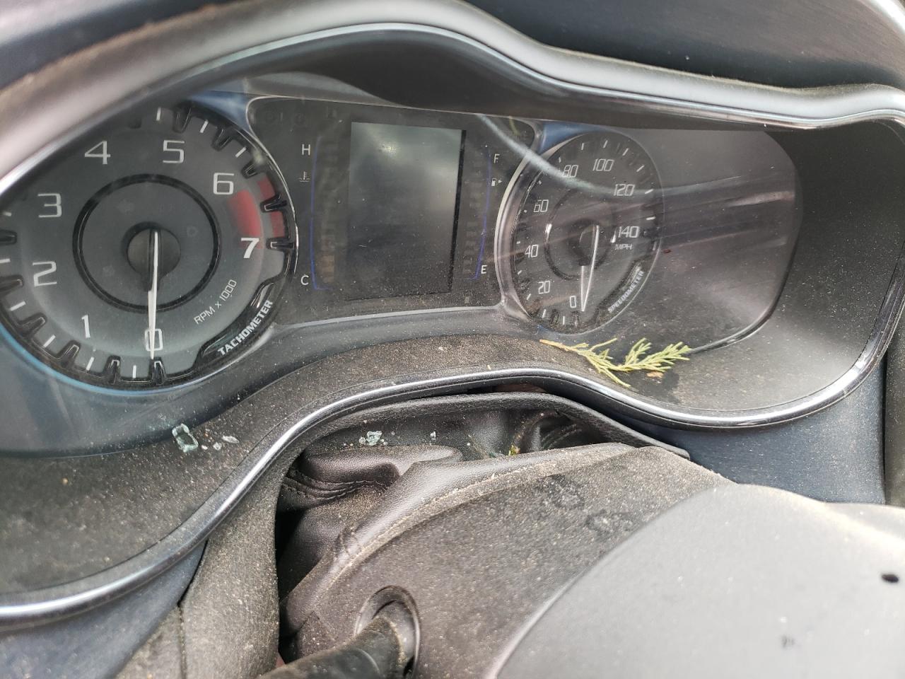 Photo 8 from auction – 2015 CHRYSLER 200 S with VIN 1C3CCCBB3FN579019