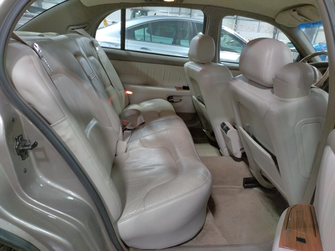 Photo 6 from auction – 2003 BUICK PARK AVENU with VIN 1G4CW54K934160827