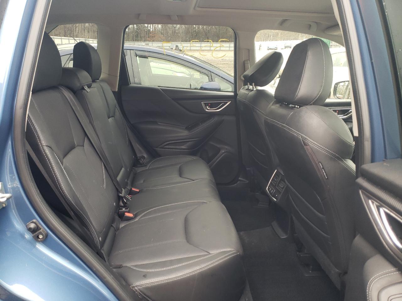 Photo 6 from auction – 2019 SUBARU FORESTER T with VIN JF2SKAWC9KH475727