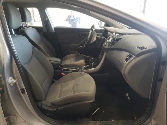 Photo 5 from auction – 2016 HYUNDAI ELANTRA SE with VIN 5NPDH4AE1GH698174