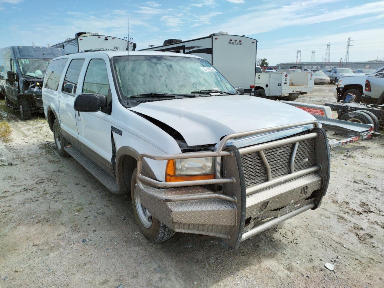 FORD EXCURSION 2001 with VIN 1FMNU42FX1EB10234 - Photo from auction