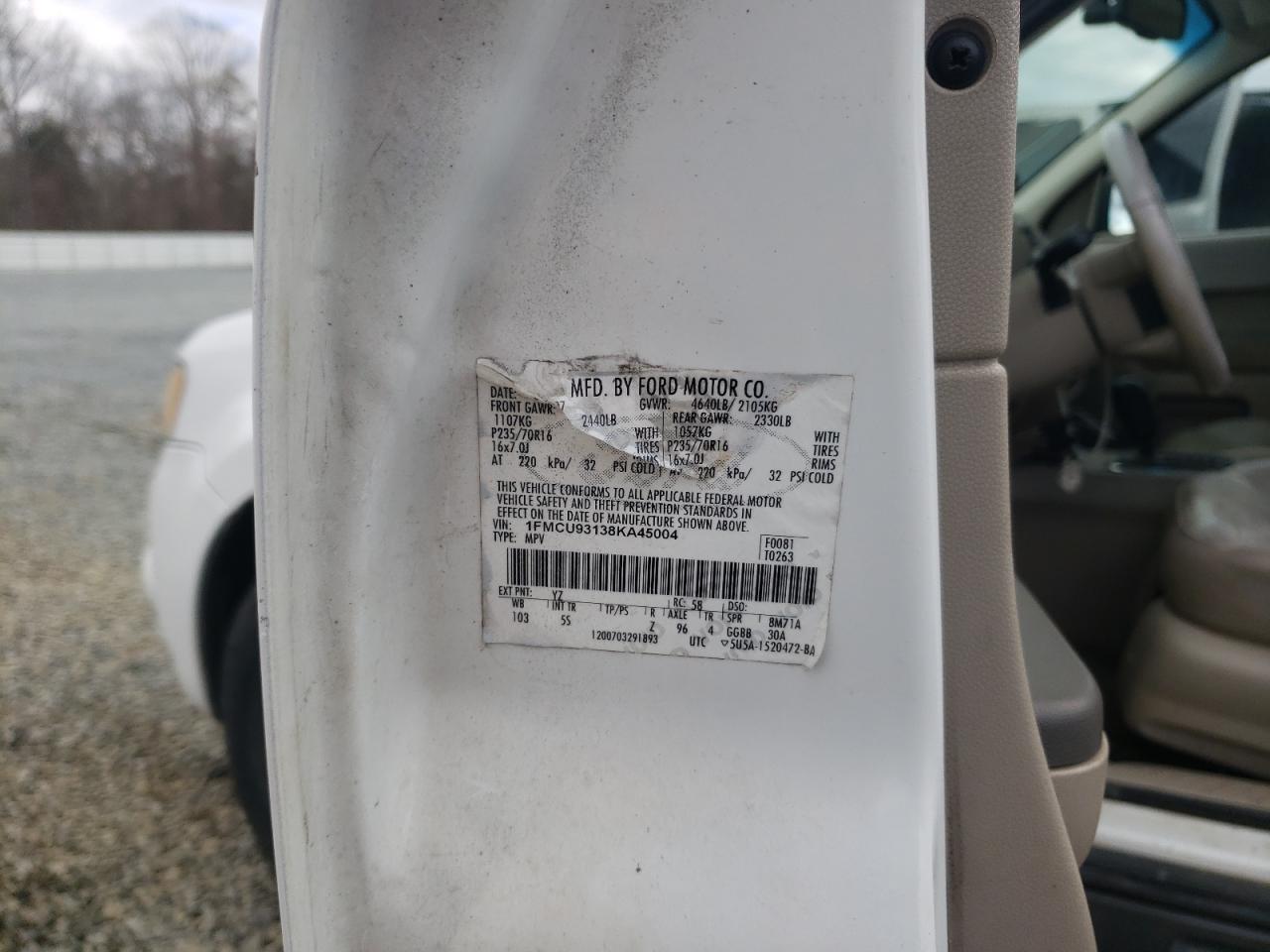 Photo 10 from auction – 2008 FORD ESCAPE XLT with VIN 1FMCU93138KA45004