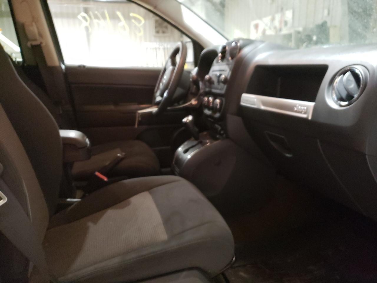 Photo 5 from auction – 2014 JEEP COMPASS SP with VIN 1C4NJDBB3ED828343