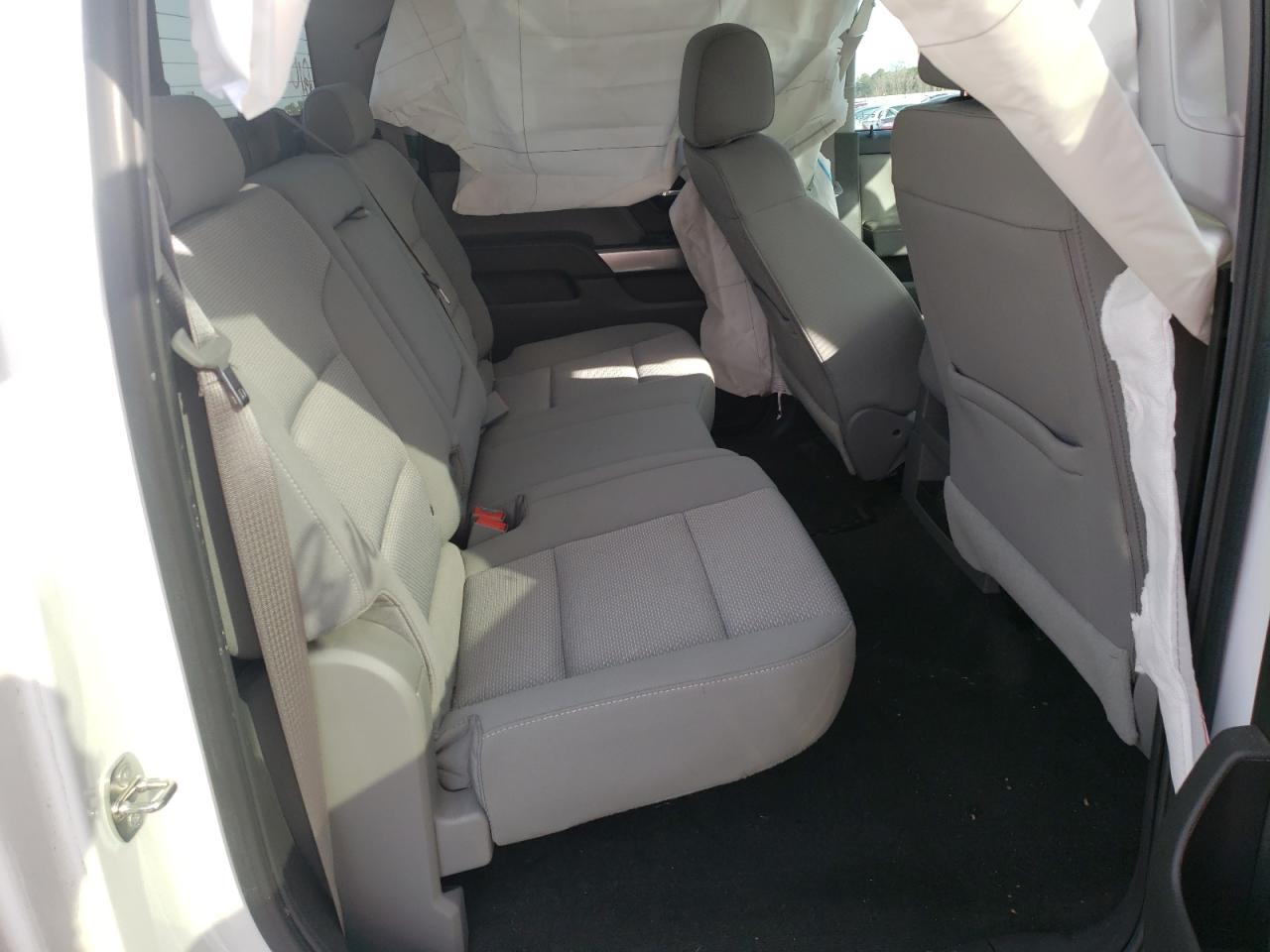 Photo 6 from auction – 2016 CHEVROLET SILVERADO with VIN 3GCUKRECXGG293608