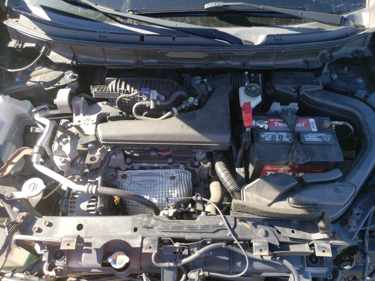 Photo 7 from auction – 2015 NISSAN ROGUE S with VIN KNMAT2MV6FP546055