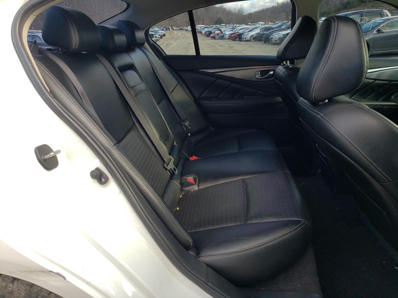 Photo 6 from auction – 2015 INFINITI Q50 BASE with VIN JN1BV7AR0FM418725