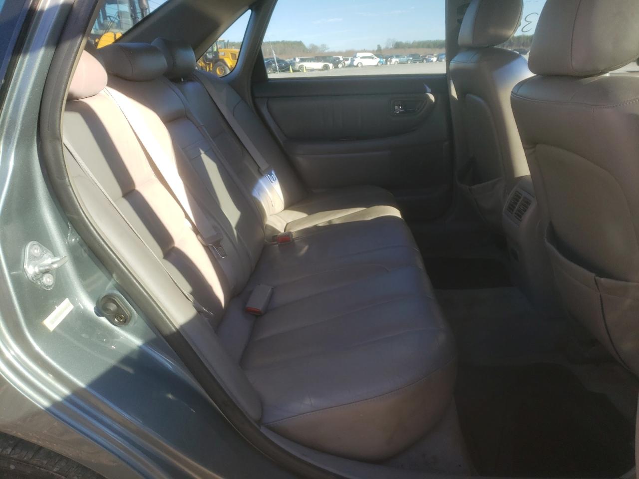Photo 6 from auction – 2004 TOYOTA AVALON XL with VIN 4T1BF28B24U343542