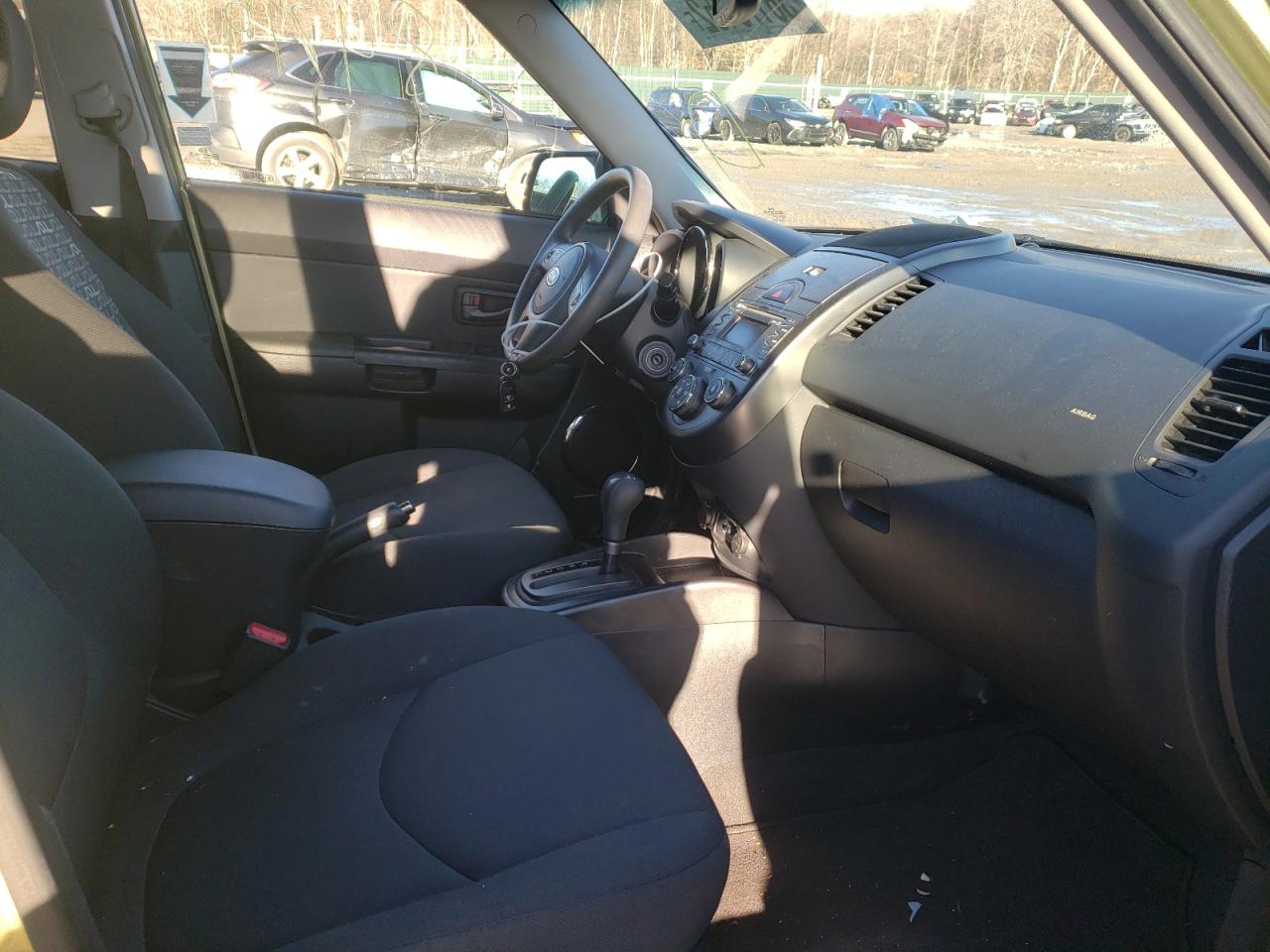Photo 5 from auction – 2010 KIA SOUL + with VIN KNDJT2A29A7189456