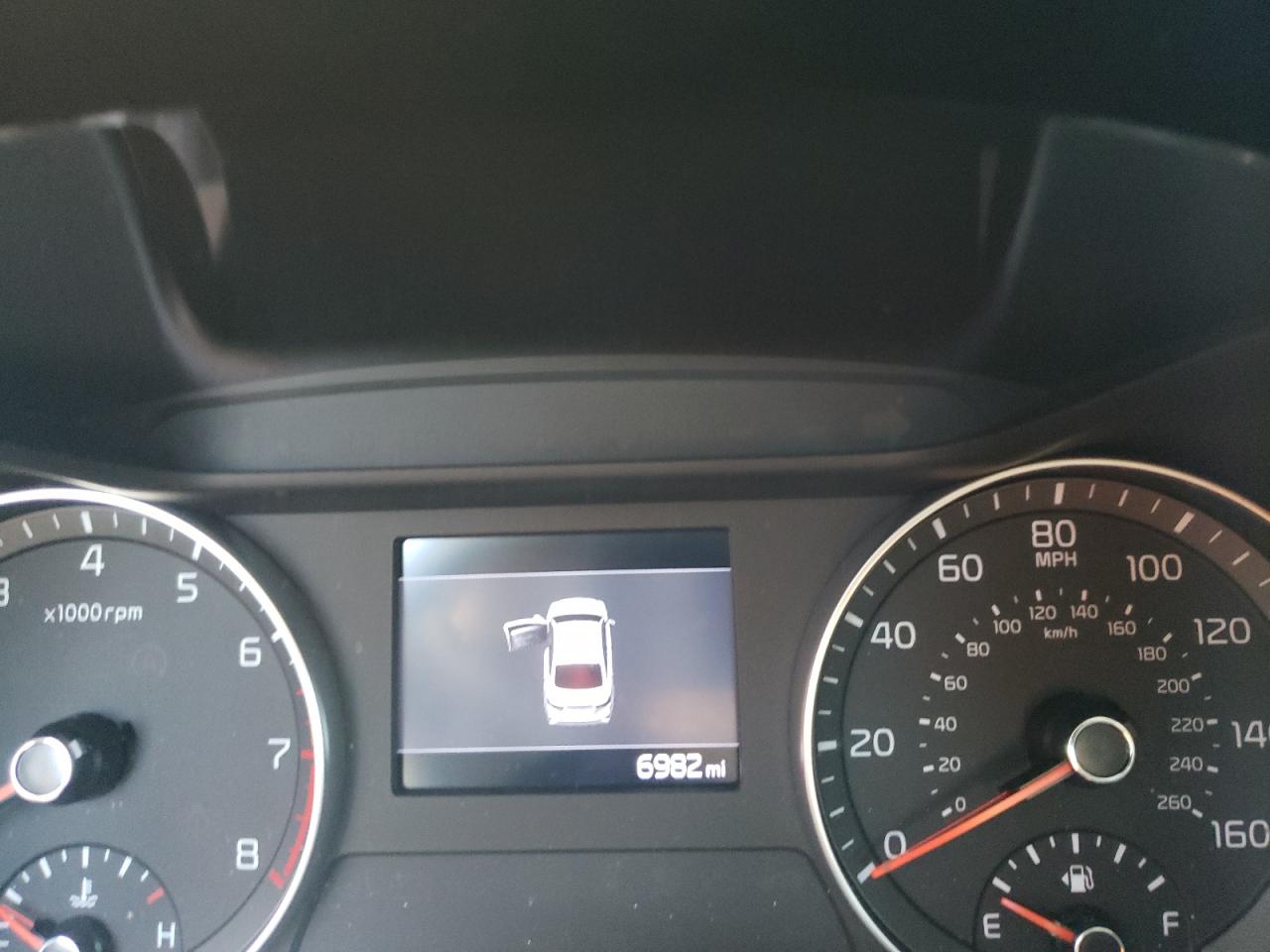 Photo 8 from auction – 2021 KIA FORTE FE with VIN 3KPF24AD3ME365685
