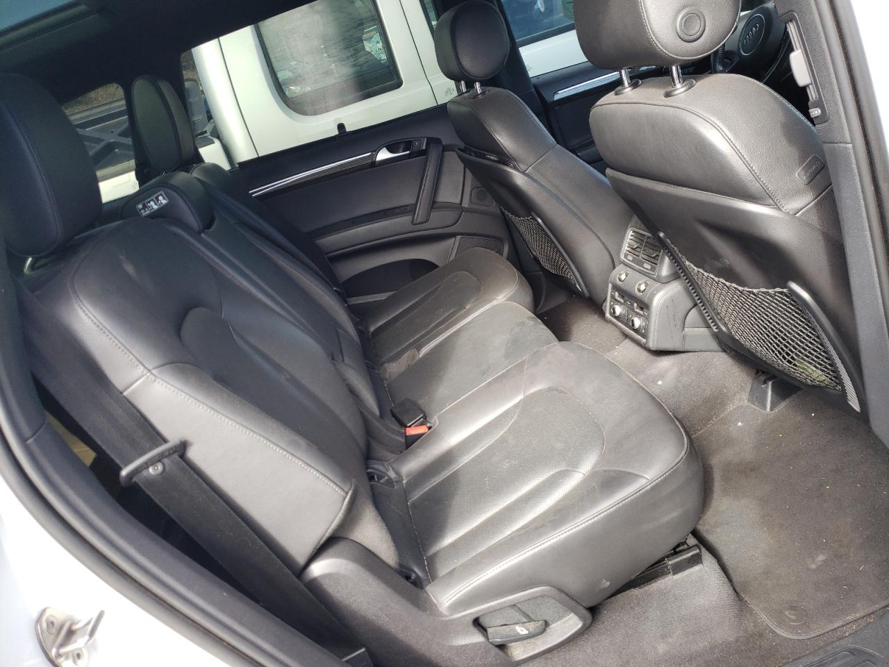 Photo 6 from auction – 2015 AUDI Q7 PRESTIG with VIN WA1DGAFE0FD032271