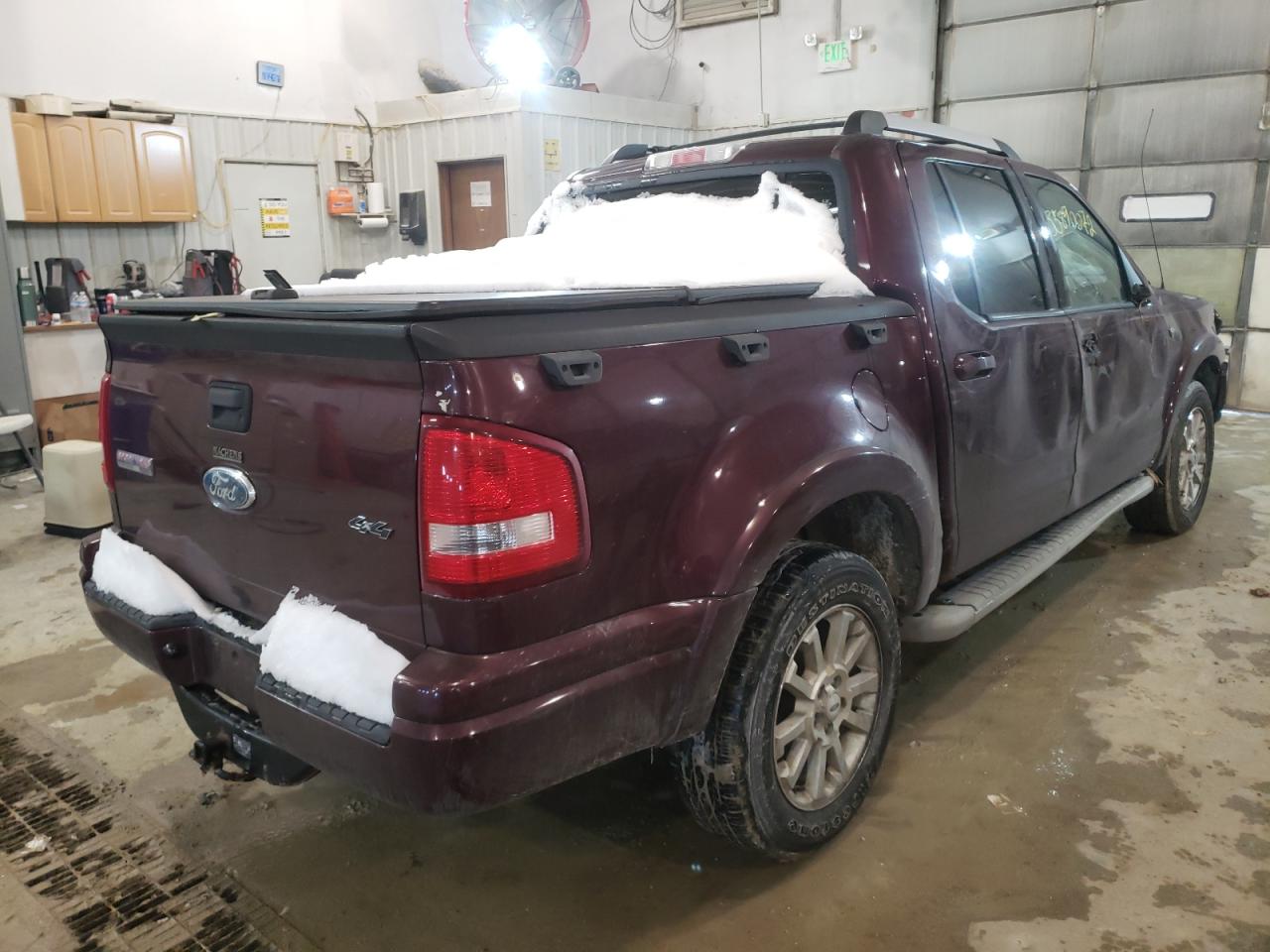 Photo 4 from auction – 2007 FORD EXPLORER S with VIN 1FMEU53897UA32839