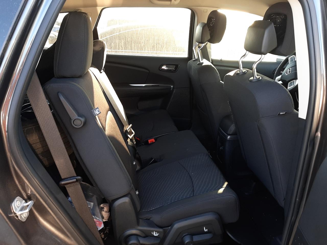 Photo 6 from auction – 2018 DODGE JOURNEY SE with VIN 3C4PDCAB5JT507212