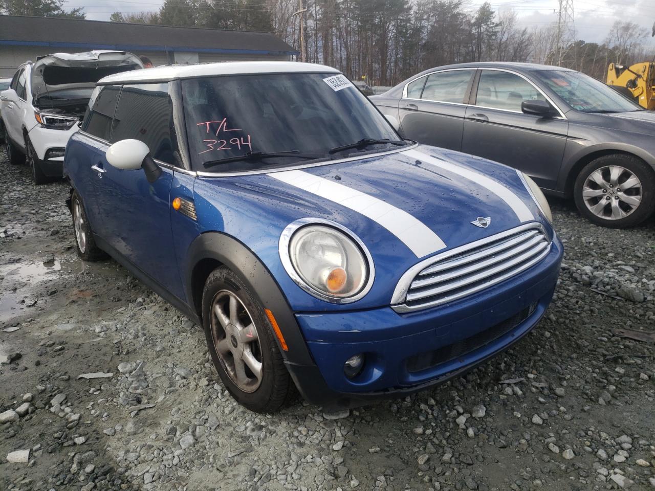 MINI COOPER 2007 with VIN WMWMF33587TT58462 - Photo from auction