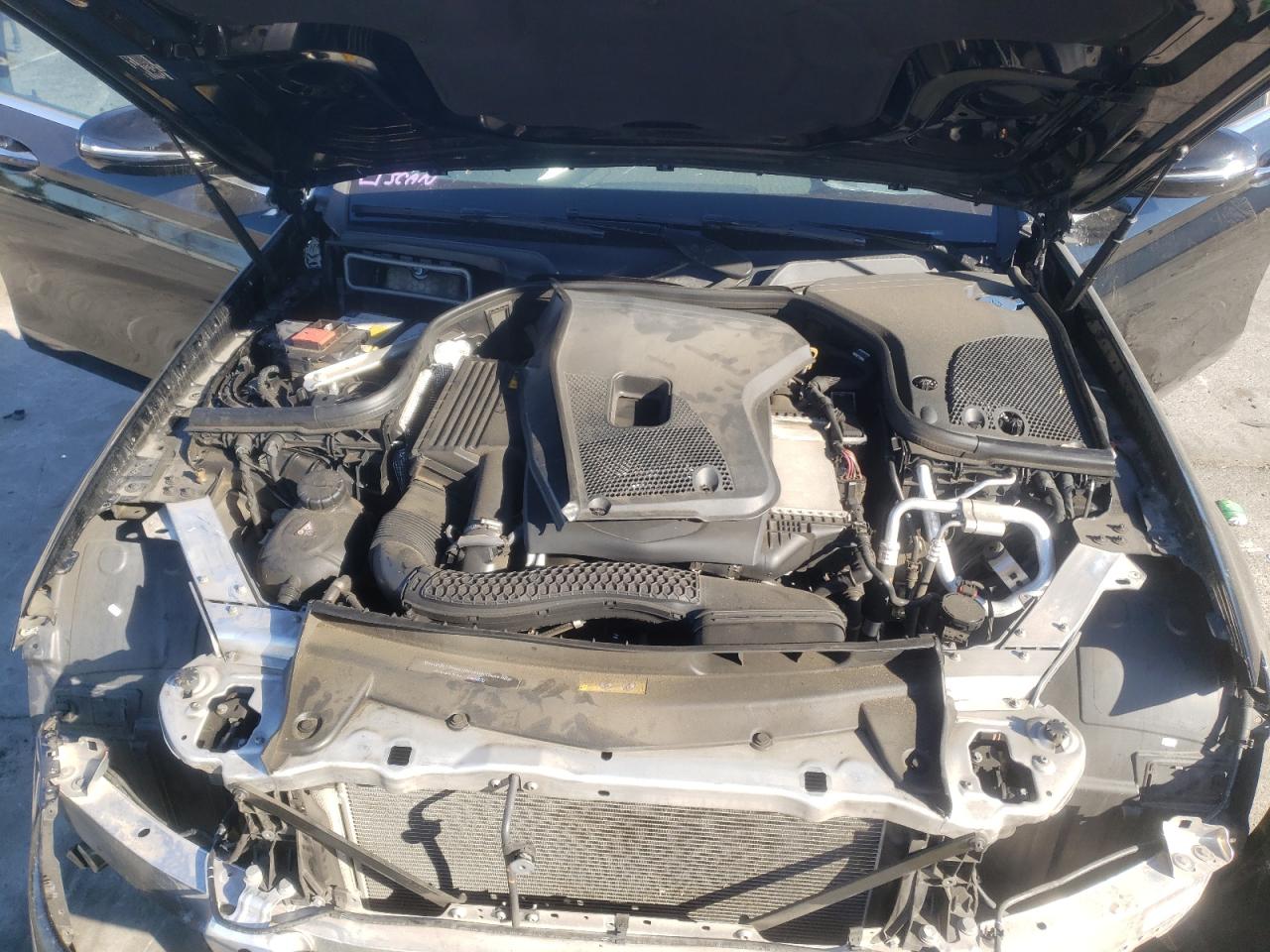 Photo 7 from auction – 2018 MERCEDES-BENZ E 300 with VIN WDDZF4JB2JA382742